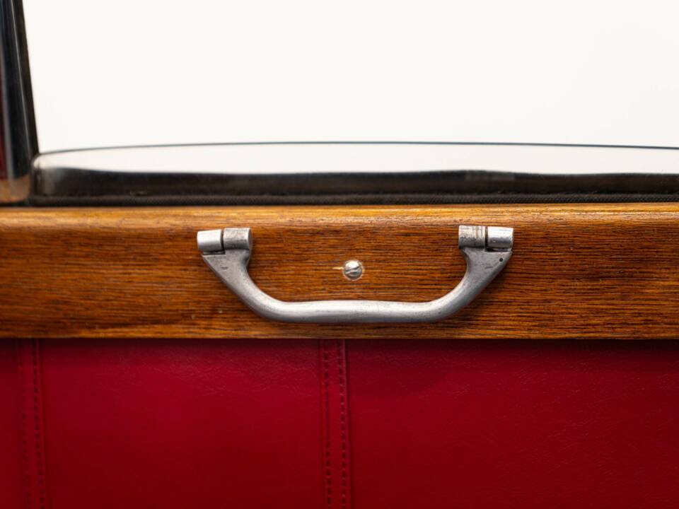 Bild 39/50 von FIAT 1100-103 TV Vignale (1958)