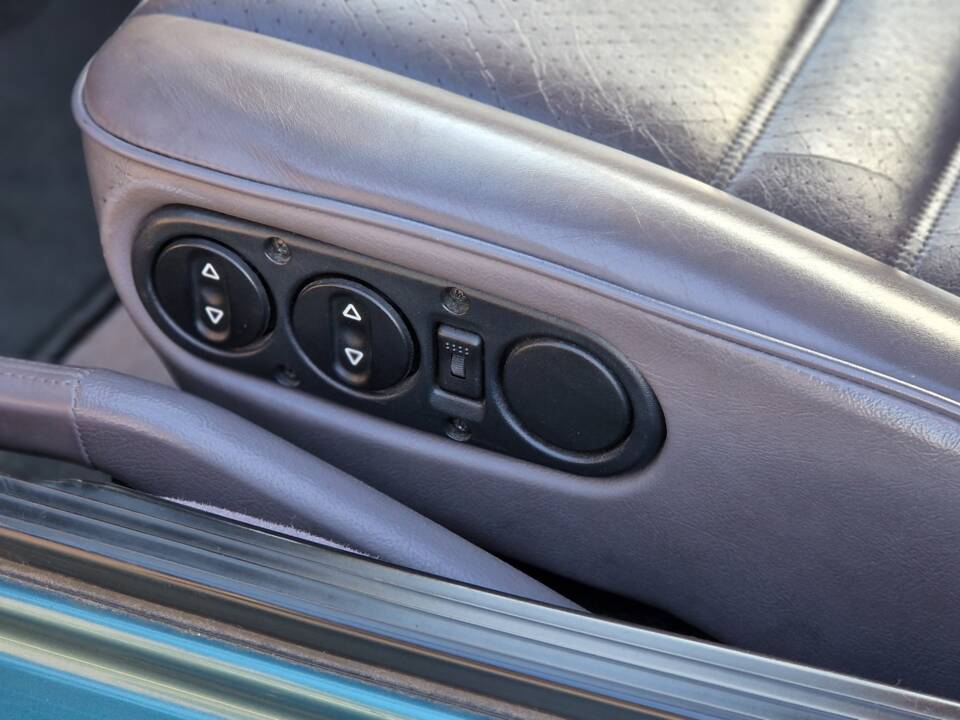 Bild 17/19 von Porsche 968 (1992)
