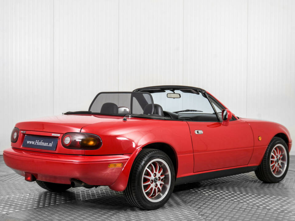 Image 2/50 de Mazda MX-5 1.8 (1995)