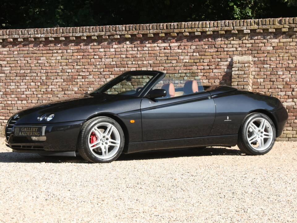Afbeelding 17/50 van Alfa Romeo Spider 3.2 V6 24V (2003)