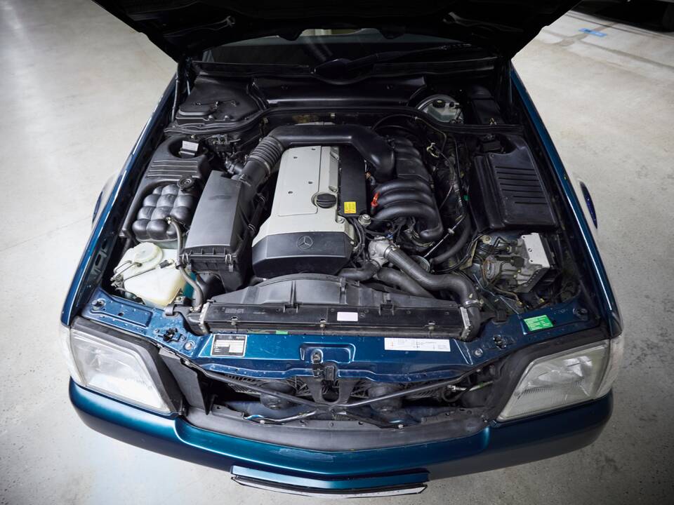 Image 90/100 de Mercedes-Benz SL 280 (1995)