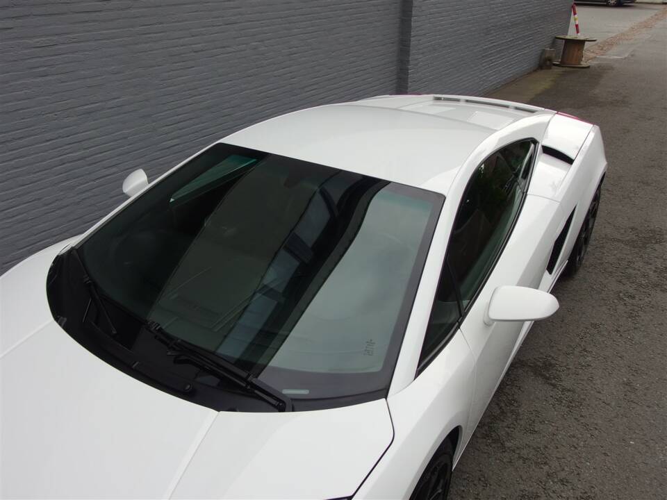 Image 44/100 of Lamborghini Gallardo (2005)