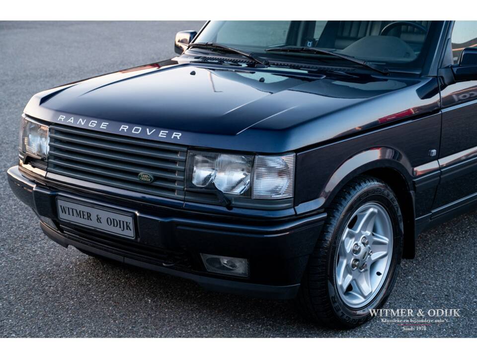 Bild 10/28 von Land Rover Range Rover 4.6 HSE (2000)