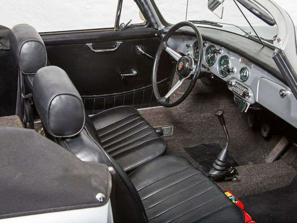 Afbeelding 29/34 van Porsche 356 B 1600 Super (1960)