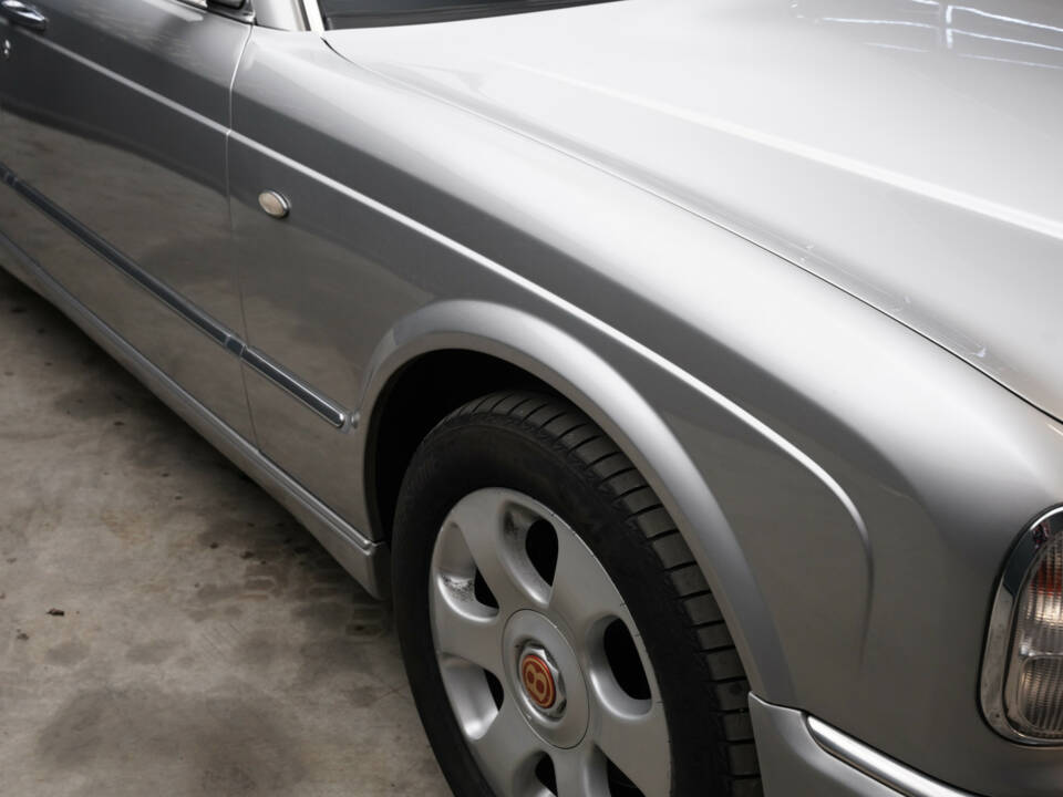 Imagen 10/50 de Bentley Arnage R (2004)