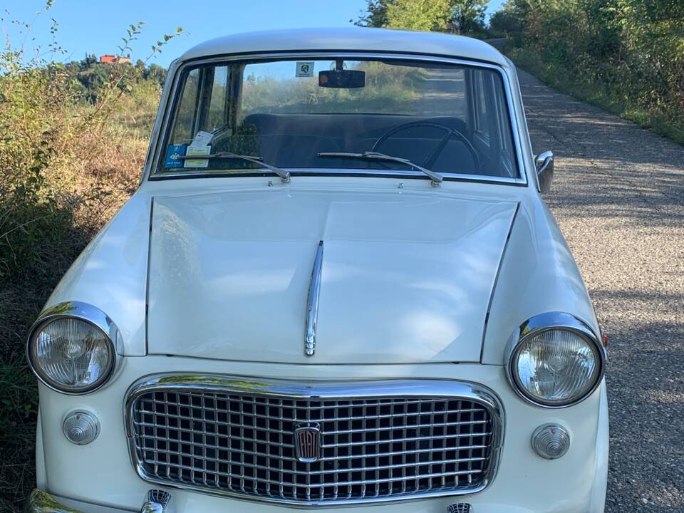 Image 2/8 of FIAT 1100 Special (1961)