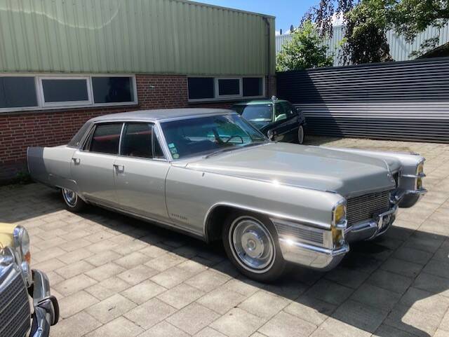 Bild 2/17 von Cadillac Fleetwood Brougham (1965)