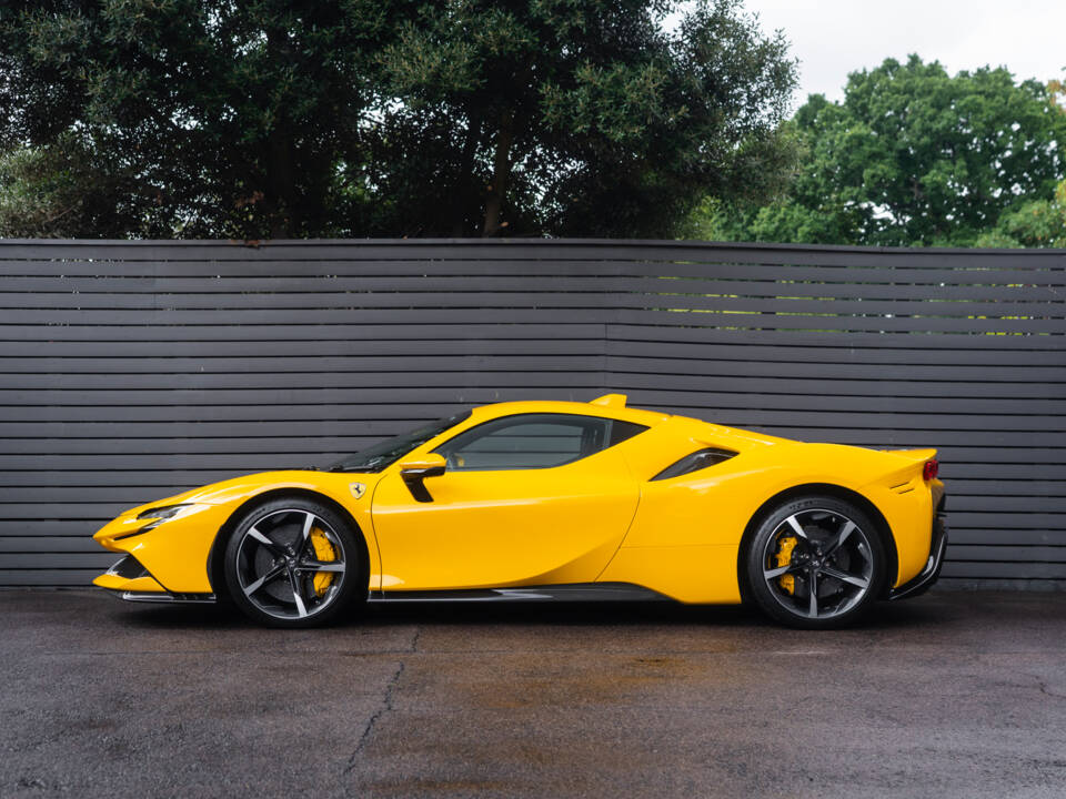 Immagine 15/61 di Ferrari SF90 Stradale (2021)