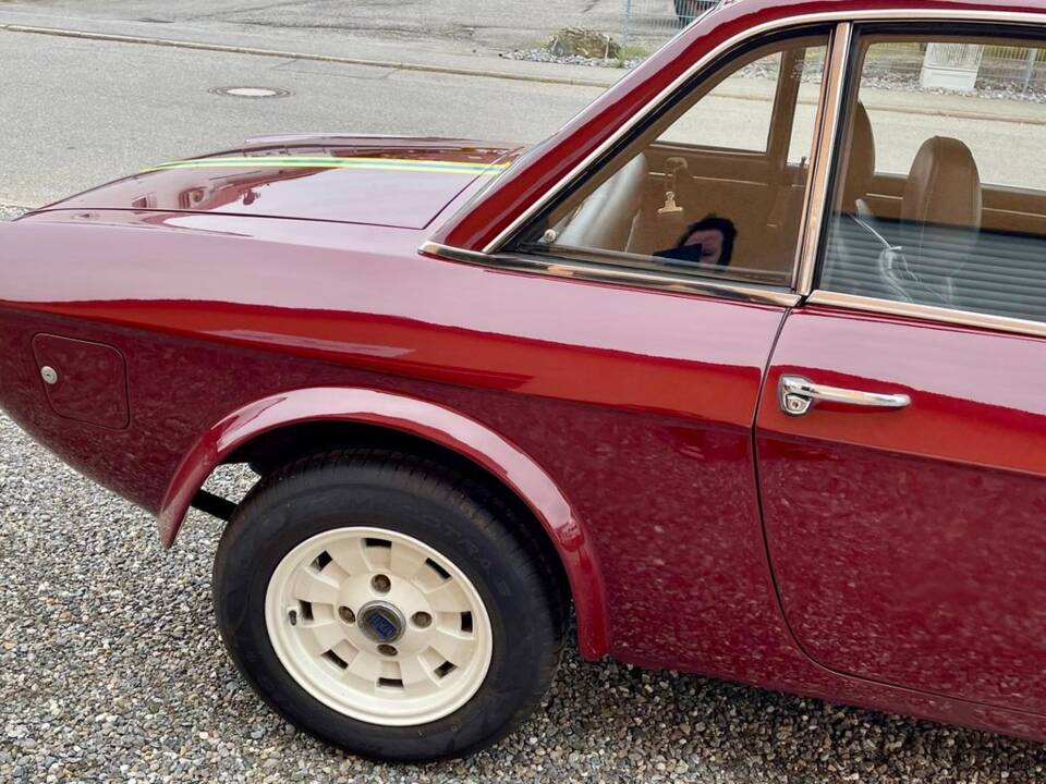 Image 3/8 of Lancia Fulvia 1.3 S (1973)