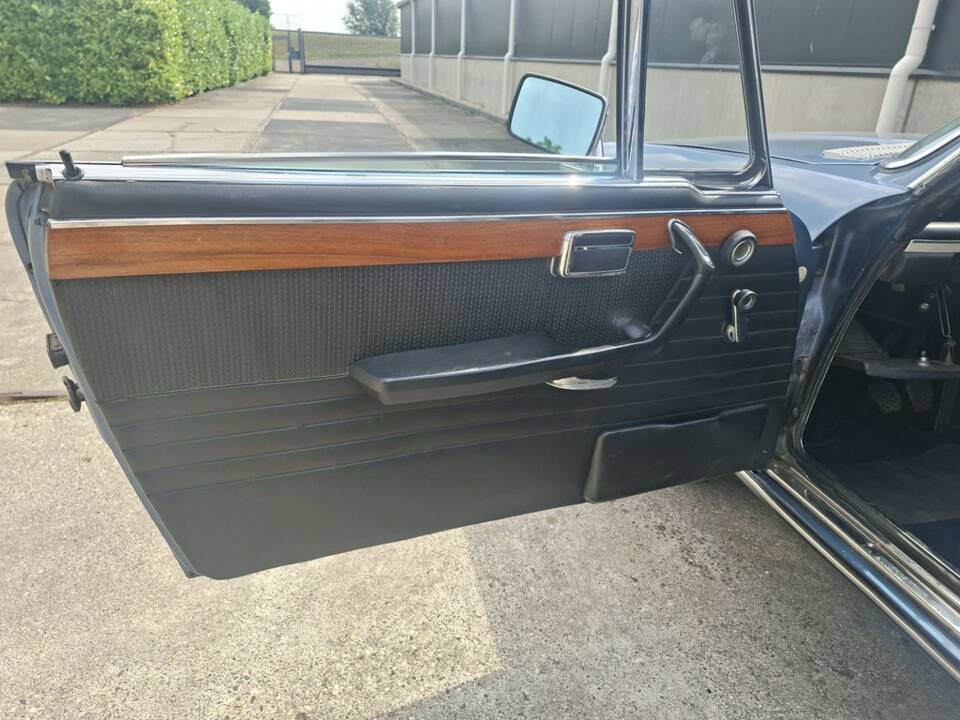 Bild 5/8 von BMW 2800 CS (1970)