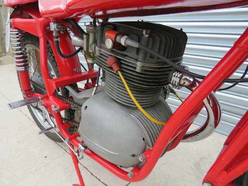 Image 15/43 of MV Agusta 175 CS Sport Disco Volante (1955)