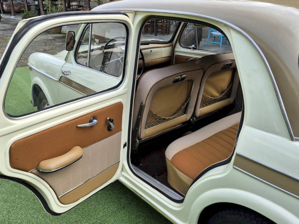 Image 29/55 of FIAT 1100-103 (1959)