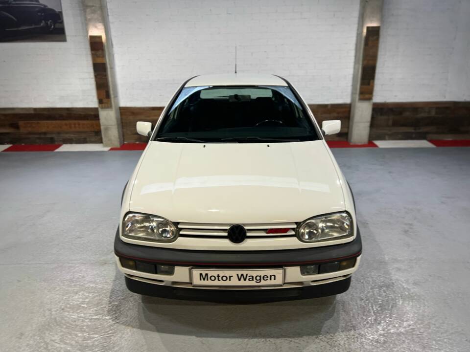Image 22/50 de Volkswagen Golf III 2.0 16V GTI (1997)