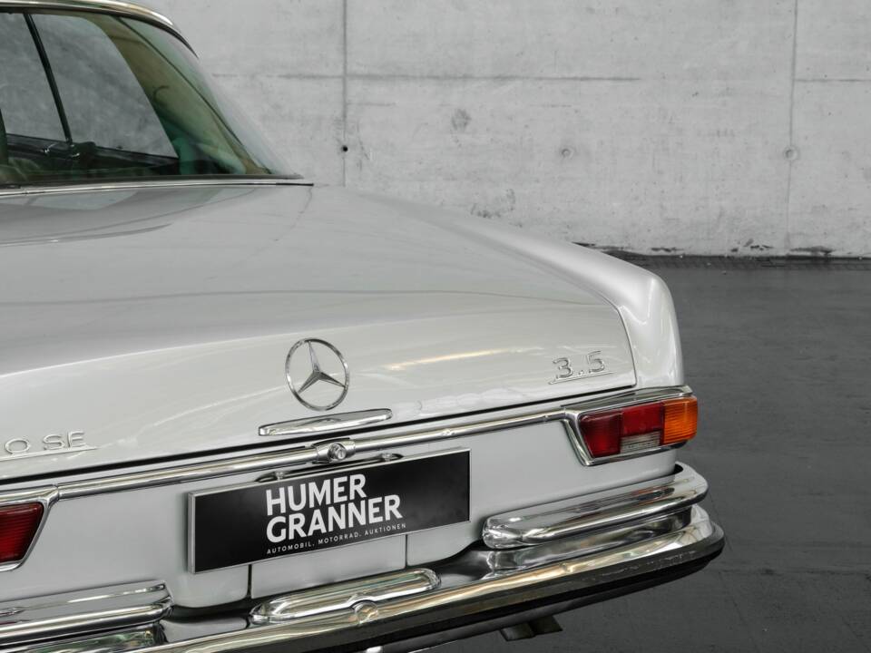Image 41/49 de Mercedes-Benz 280 SE (1970)
