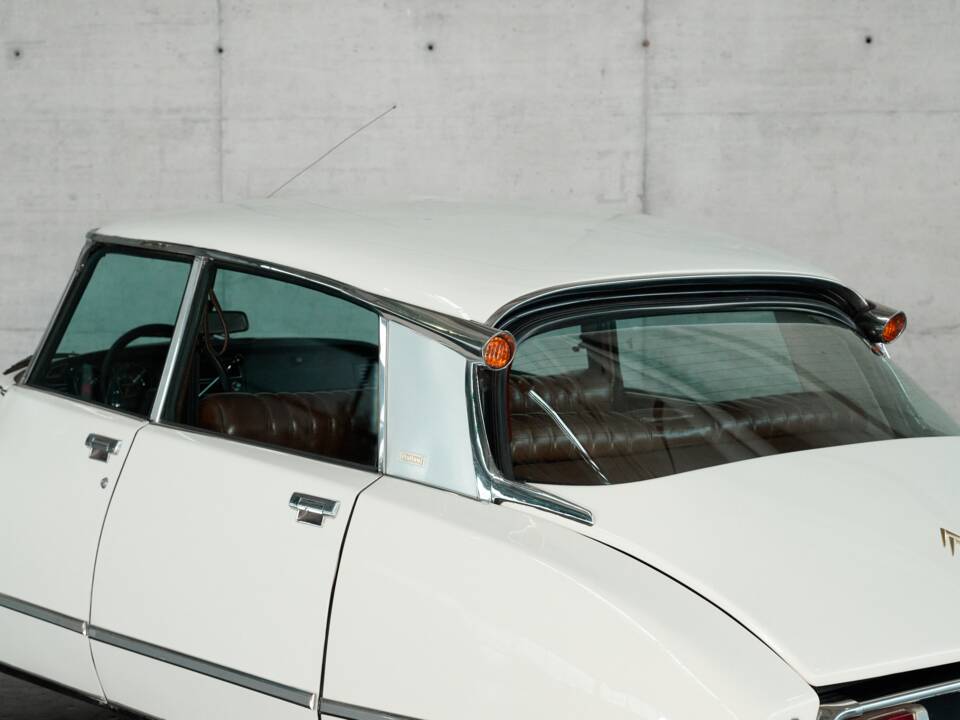 Bild 21/50 von Citroën DS 23 Pallas IE (1974)