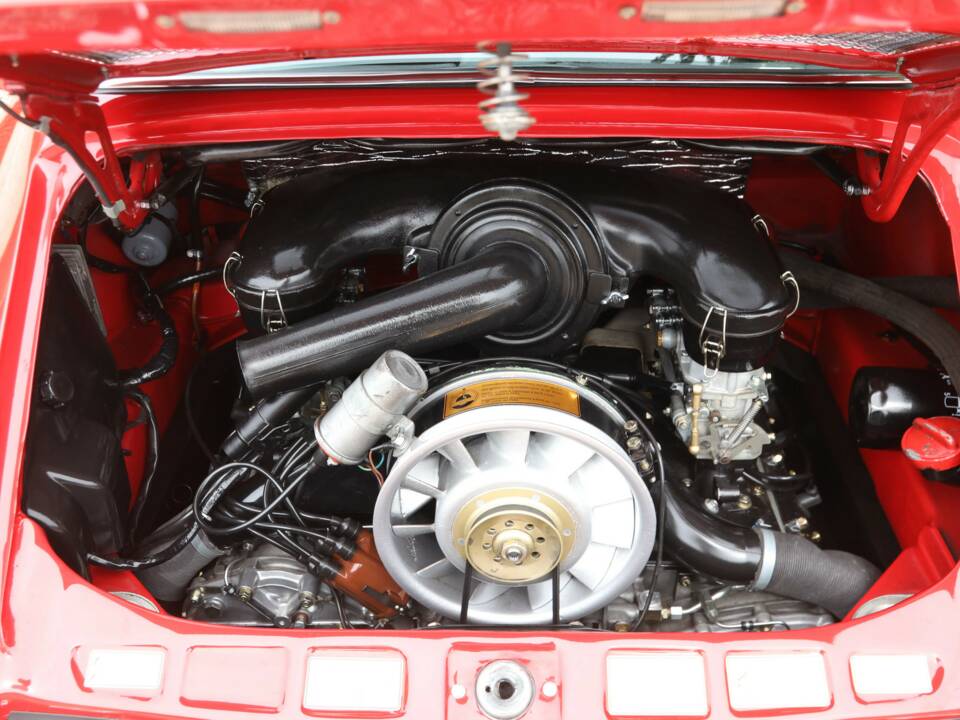 Bild 35/50 von Porsche 911 2.0 T (1970)