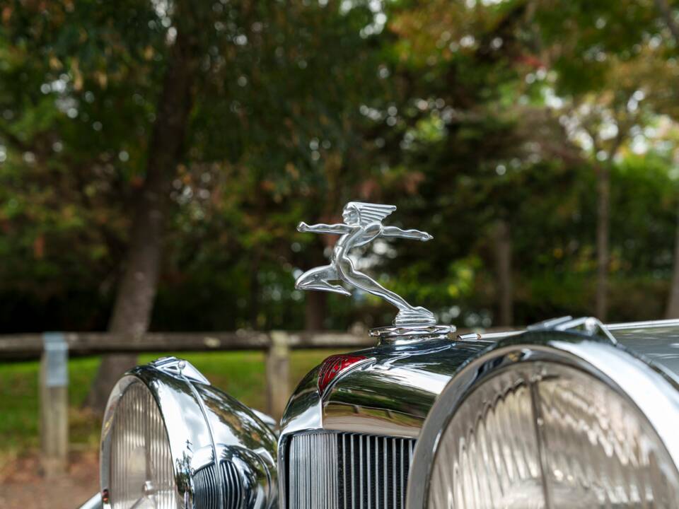 Image 9/25 de Alvis 4.3 Liter Saloon (1937)