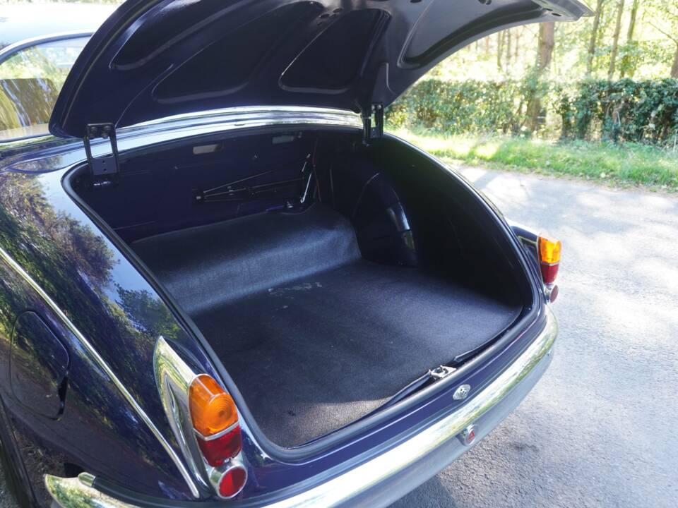 Afbeelding 19/19 van Jaguar Mk II 3.8 (1959)