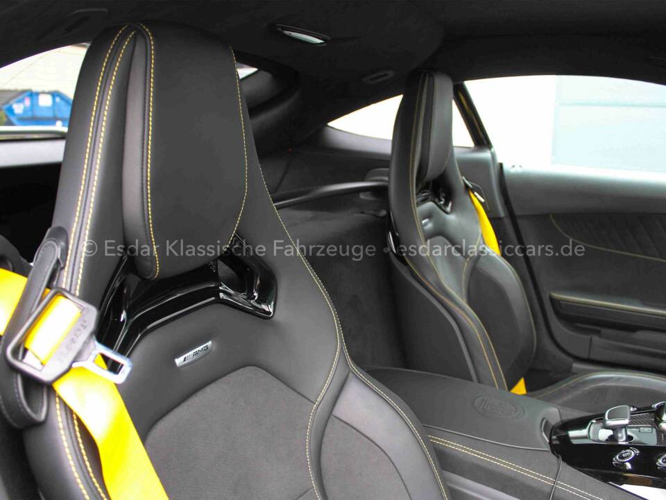 Immagine 26/35 di Mercedes-AMG GT-R (2018)