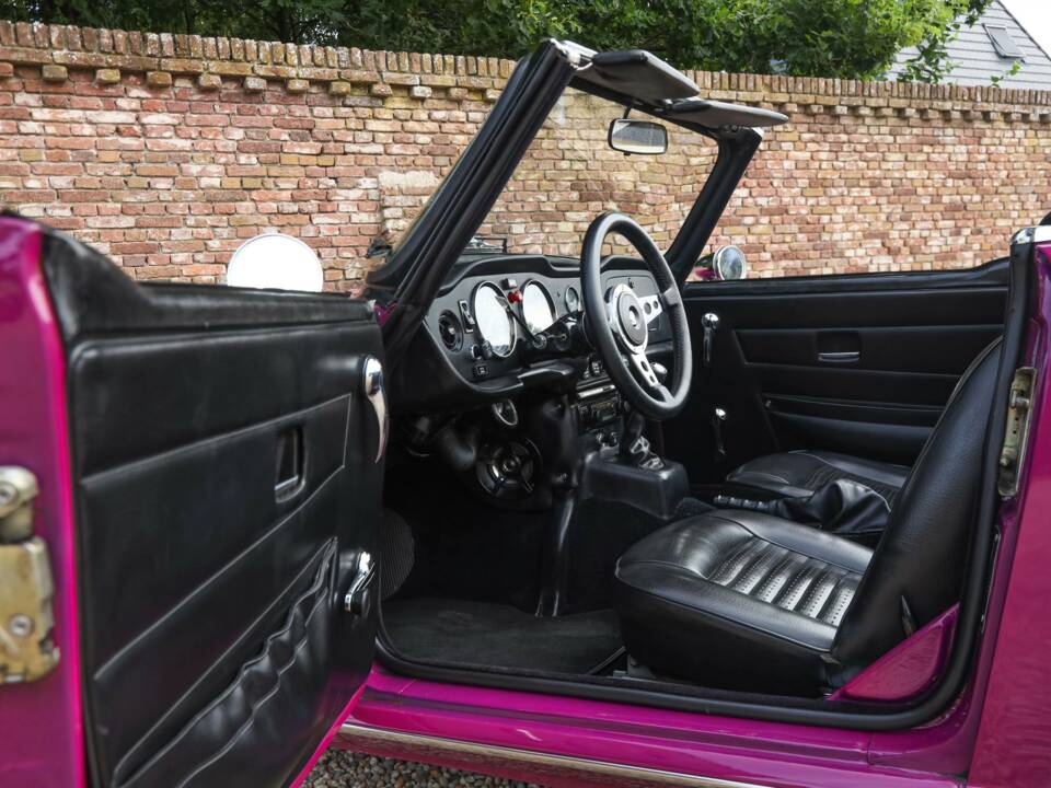 Bild 49/50 von Triumph TR 6 (1974)