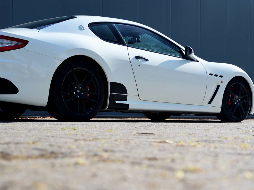 Bild 10/60 von Maserati GranTurismo MC Stradale (2012)
