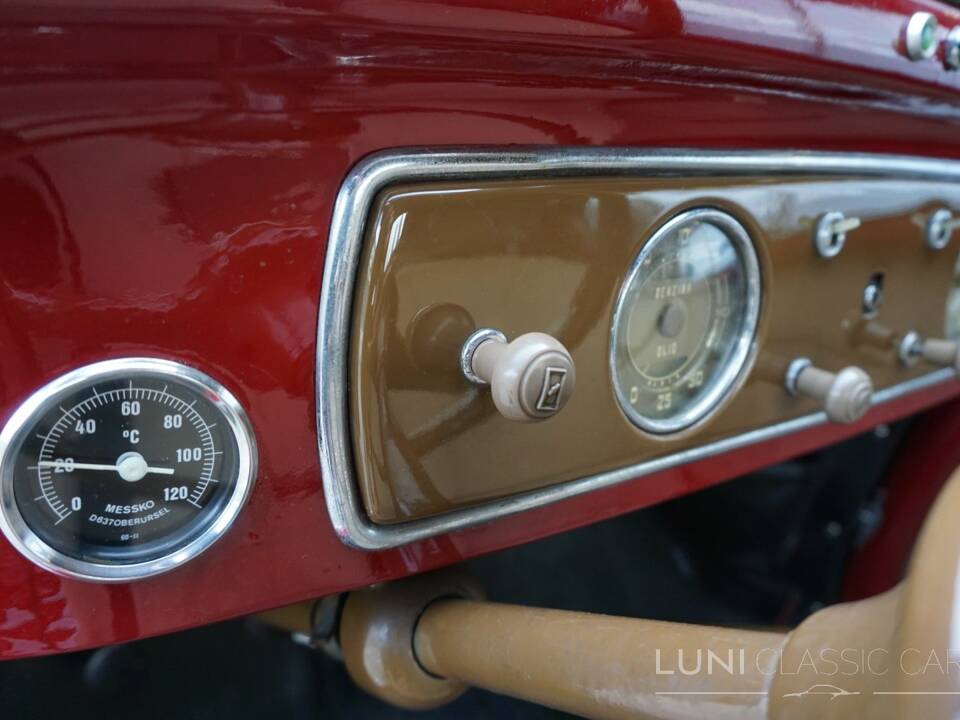 Bild 34/47 von FIAT 500 C Topolino (1949)