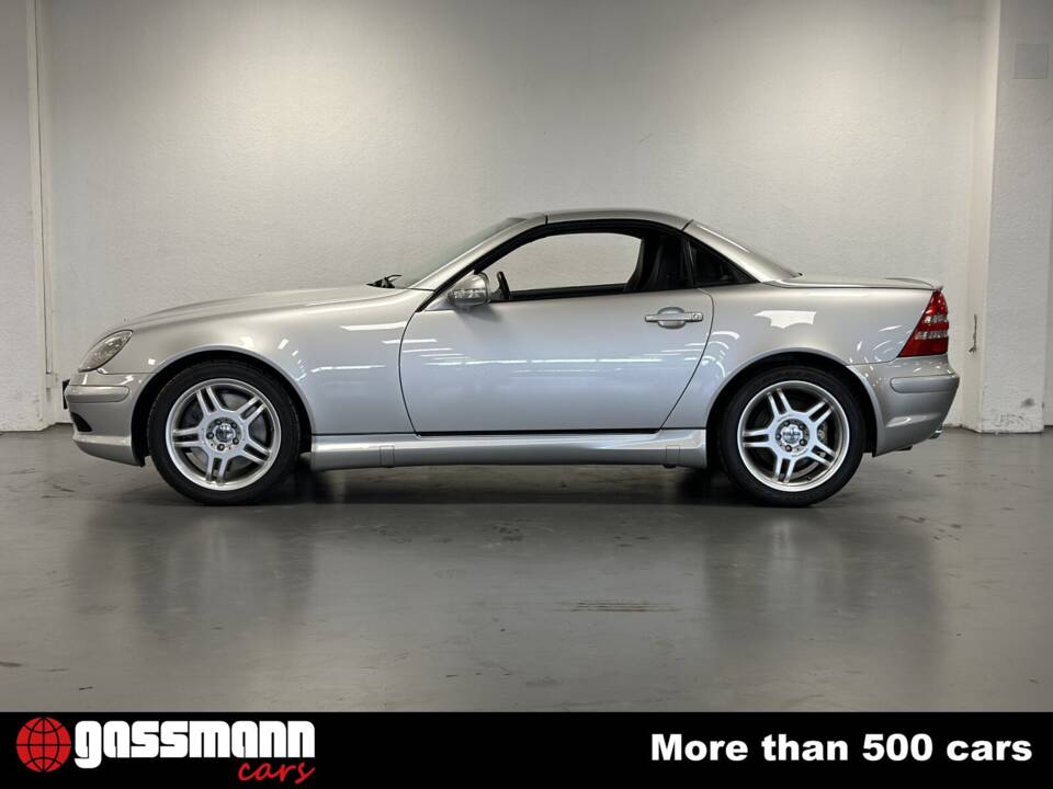 Image 5/15 of Mercedes-Benz SLK 32 AMG (2001)