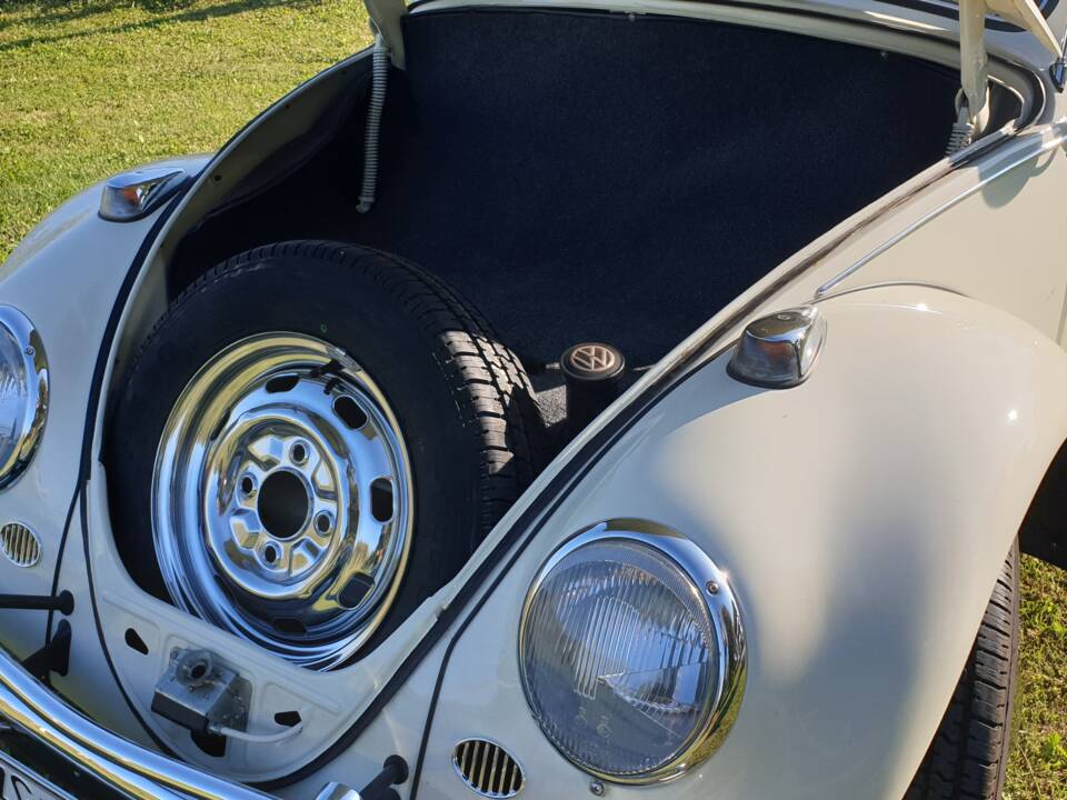Bild 10/10 von Volkswagen Beetle 1300 (1967)