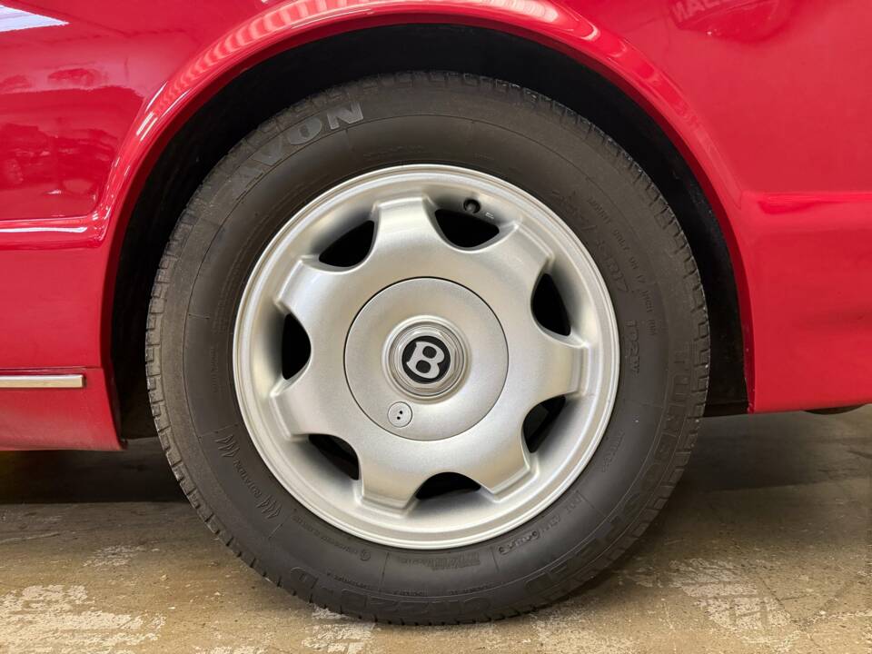 Bild 14/18 von Bentley Continental R (1993)