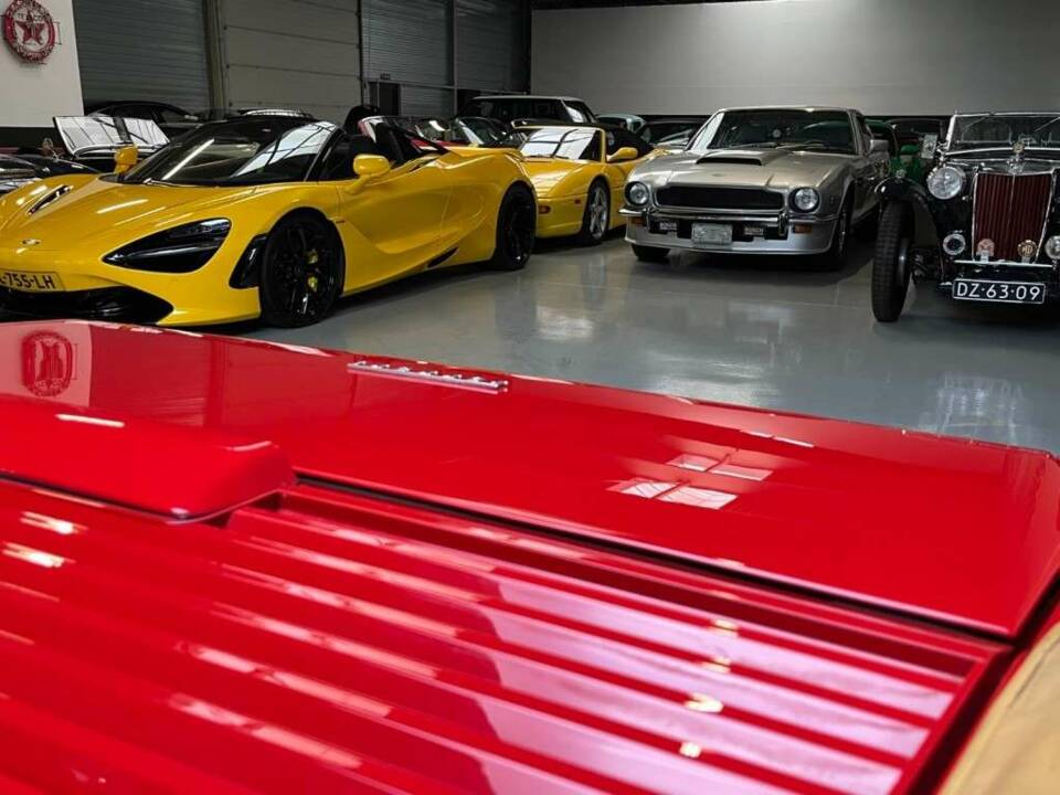 Bild 24/50 von Ferrari Mondial T (1990)