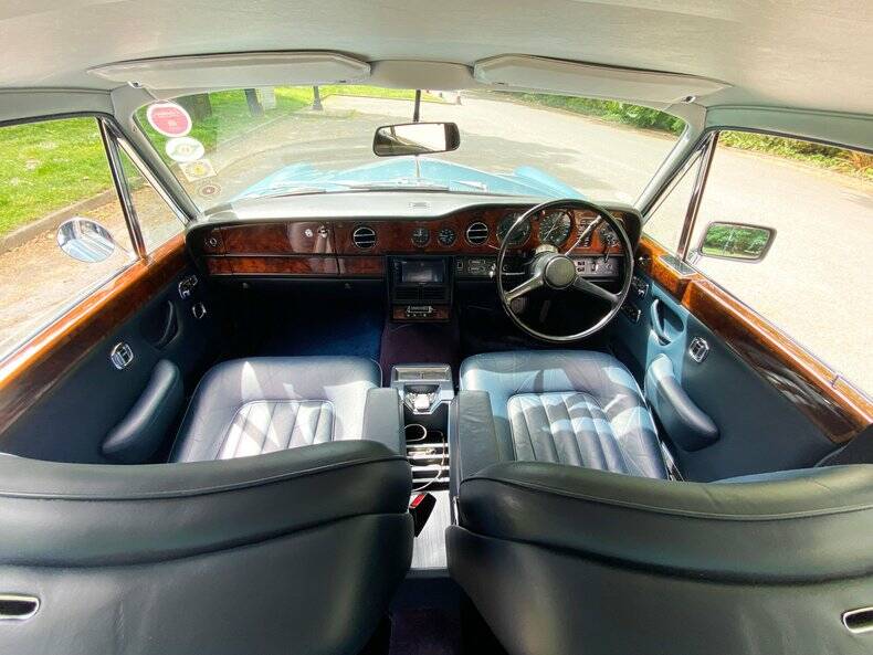 Image 3/50 of Bentley T 2 (1980)