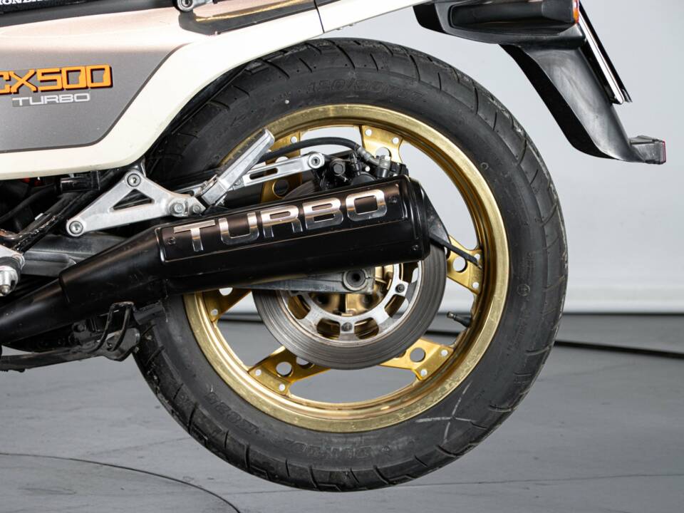 Image 16/50 of Honda CX 500 Turbo (1982)