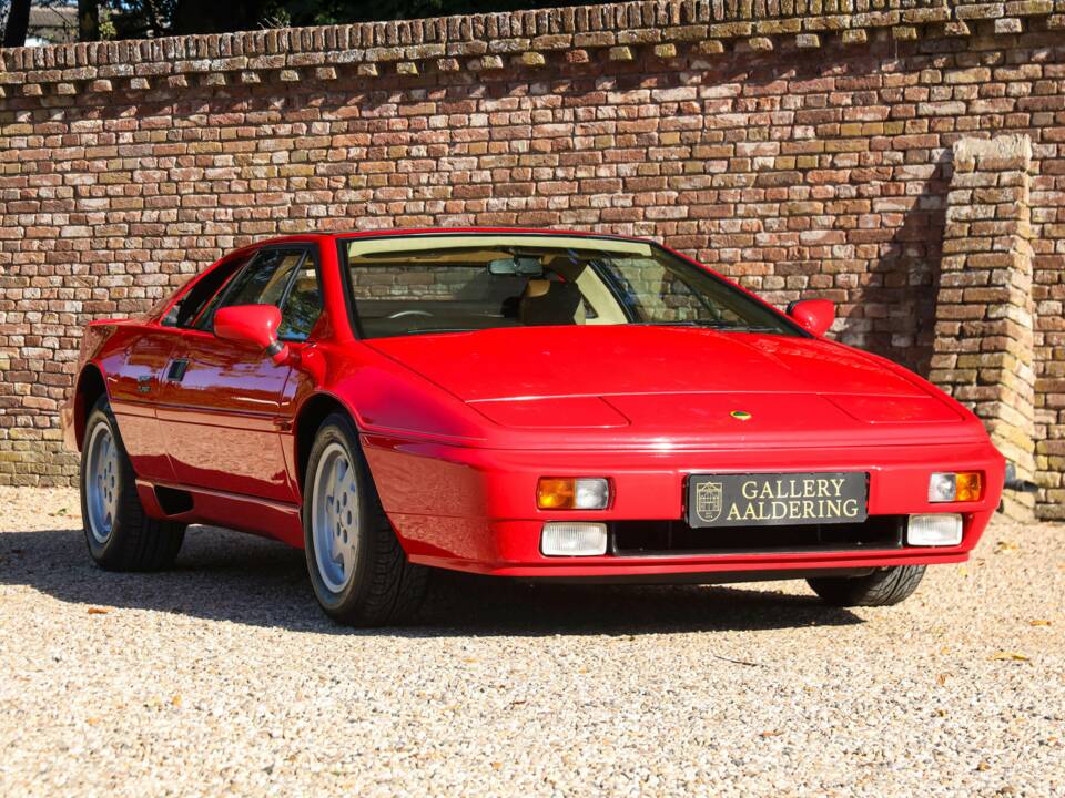 Image 33/50 of Lotus Esprit SE (1992)