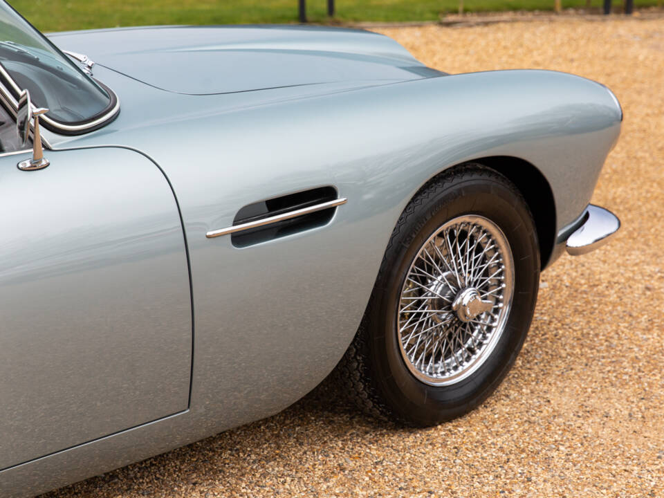 Afbeelding 33/94 van Aston Martin DB 4 (1960)