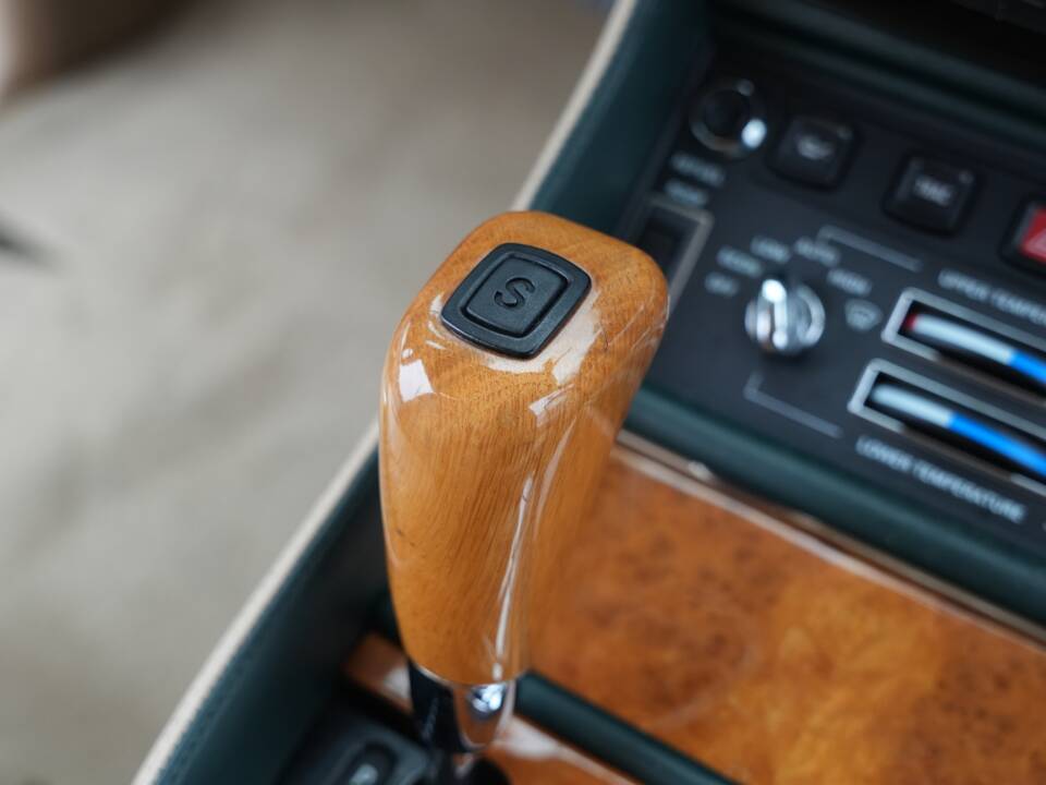 Bild 8/86 von Bentley Continental R (1997)