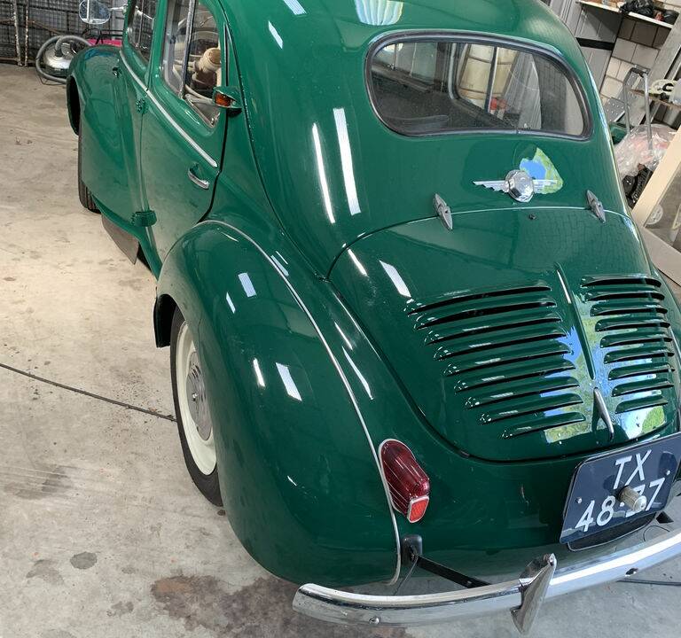 Afbeelding 6/8 van Renault 4 CV (1956)