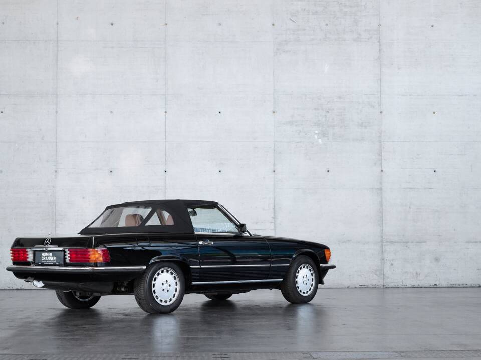 Image 30/50 de Mercedes-Benz 560 SL (1989)