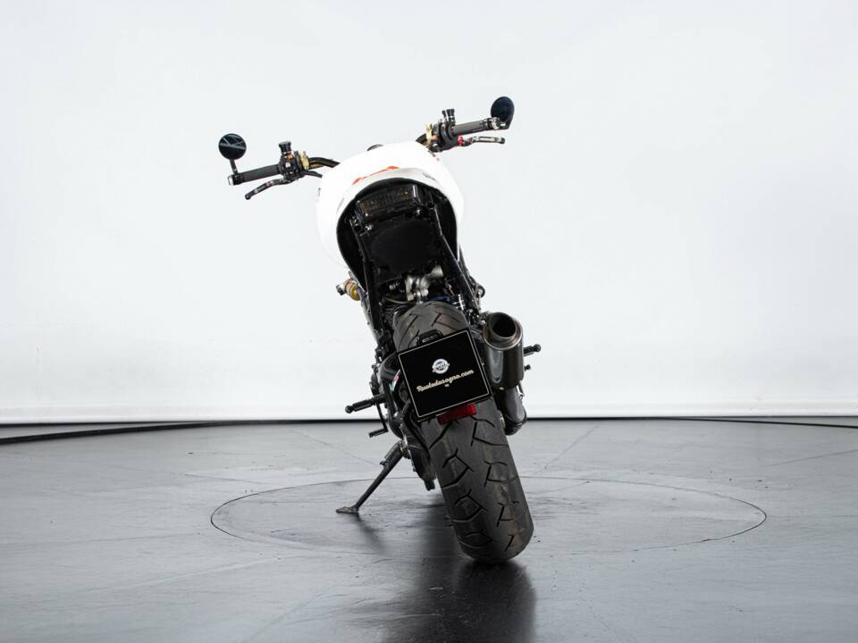 Image 3/50 of Ducati DUMMY (1998)