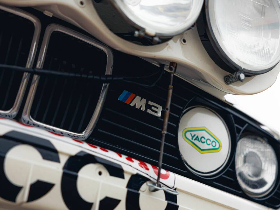 Image 17/56 de BMW M3 (1988)