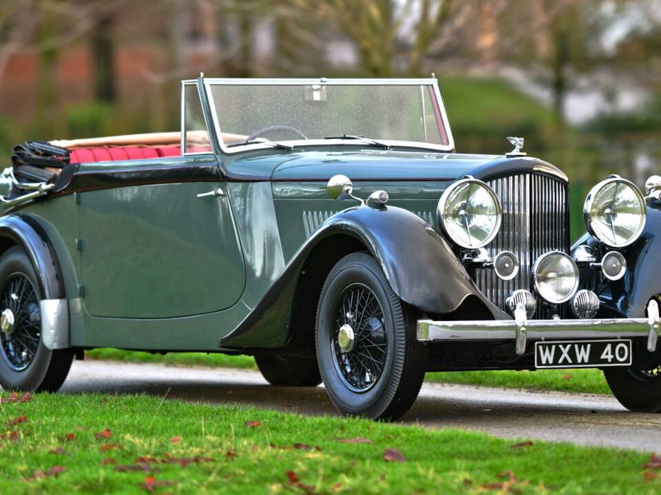 Image 20/50 of Bentley 4 1&#x2F;4 Litre (1939)