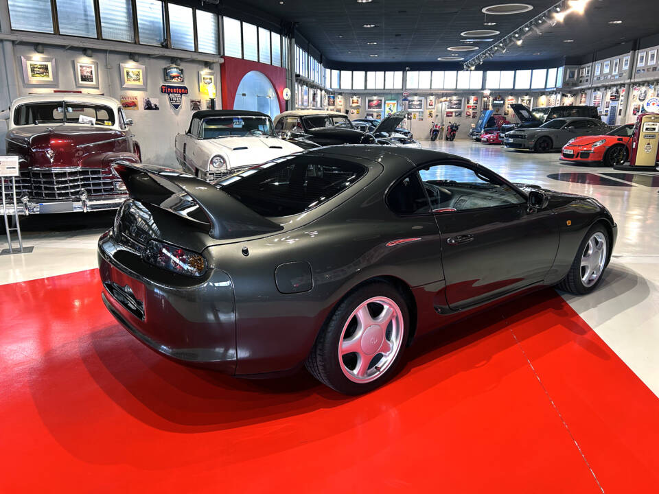 Image 7/17 of Toyota Supra (1994)
