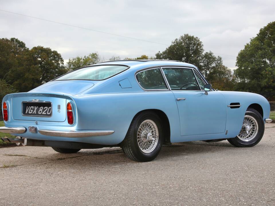 Imagen 3/31 de Aston Martin DB 6 (1968)