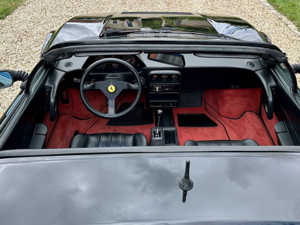 Bild 46/86 von Ferrari 328 GTS (1988)