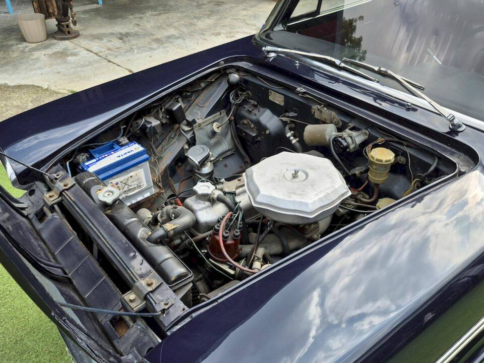 Bild 37/47 von FIAT 2300 (1961)