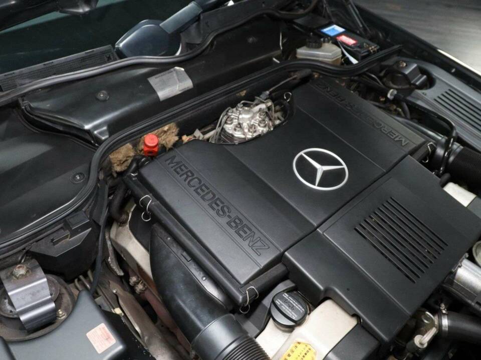 Bild 44/50 von Mercedes-Benz 500 SL (1991)