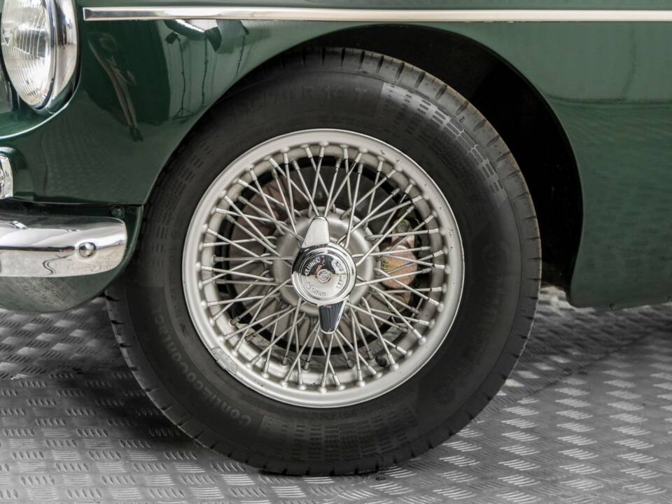 Image 45/50 de MG MGB GT (1966)