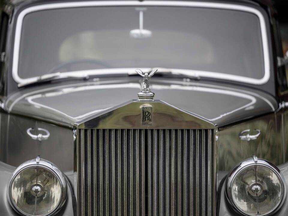 Image 4/9 of Rolls-Royce Silver Dawn (1954)