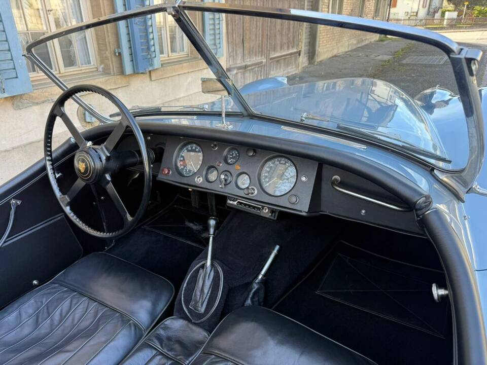 Bild 13/21 von Jaguar XK 120 SE OTS (1954)