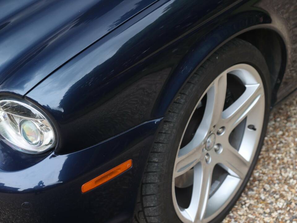 Afbeelding 10/34 van Jaguar XJR (2008)