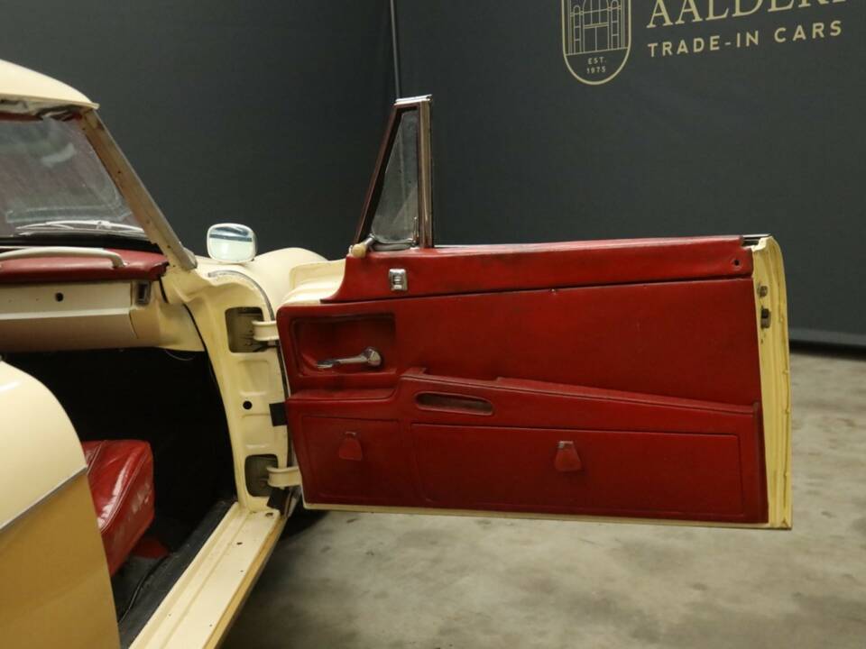 Bild 40/49 von BMW 503 (1957)